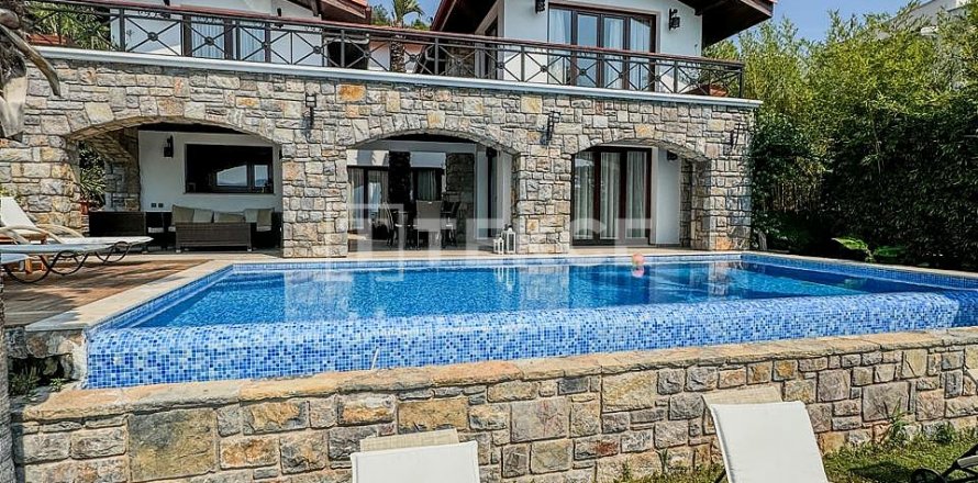 3+1 Villa in Kas, Antalya, Türkei Nr. 192196