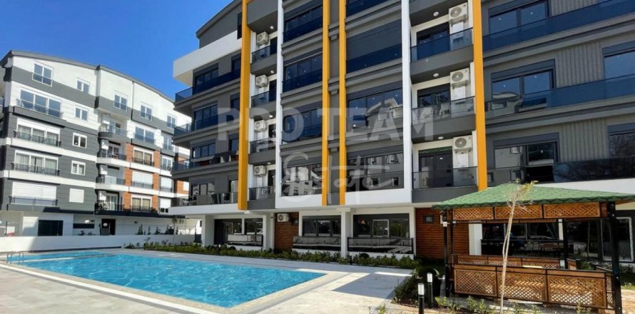Apartment in Konyaalti, Antalya, Turkey No. 181167