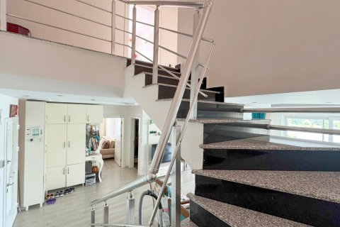 Продажа квартиры  в Кестеле, Анталье, Турция 4+1, 200м2, №191570 – фото 18