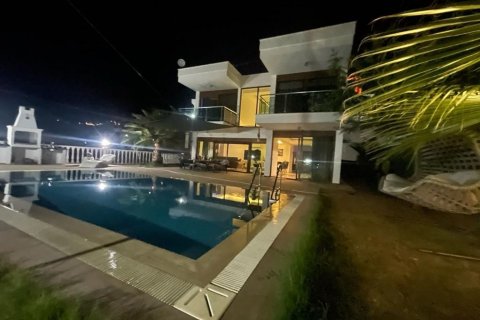 3+1 Villa  i Alanya, Antalya, Tyrkiet Nr. 171971