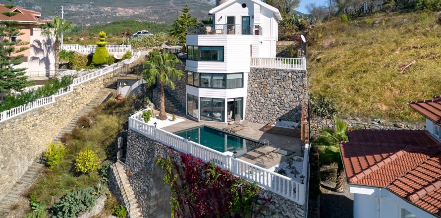 4+1 Villa  in Alanya, Antalya, Türkei Nr. 172015