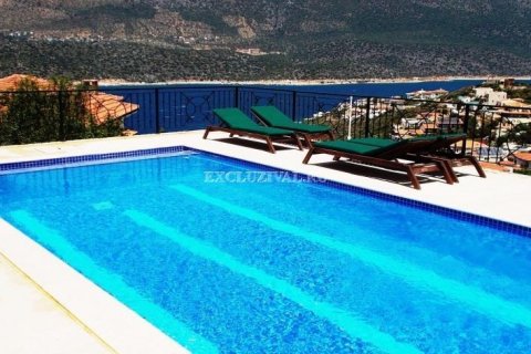 4+1 Villa  i Kas, Antalya, Turkiet Nr. 178693