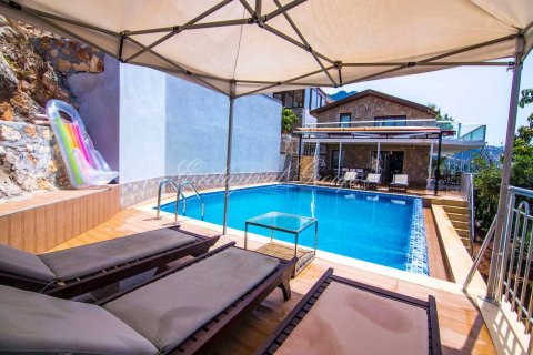 4+1 Villa  i Kas, Antalya, Tyrkia Nr. 178994 - 11