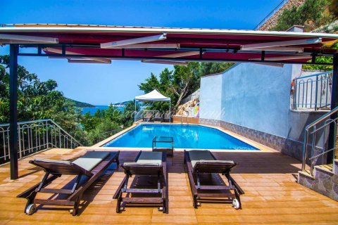 4+1 Villa  i Kas, Antalya, Tyrkia Nr. 178994 - 14