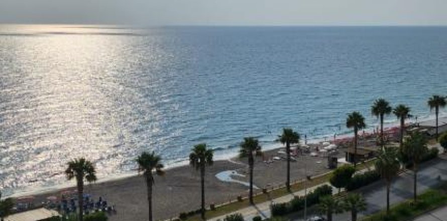 Apartment  in Mahmutlar, Antalya, Turkey No. 165266
