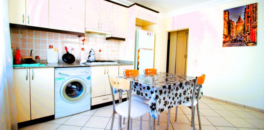 Daire  1+1  Alanya, Antalya, Türkiye №181377