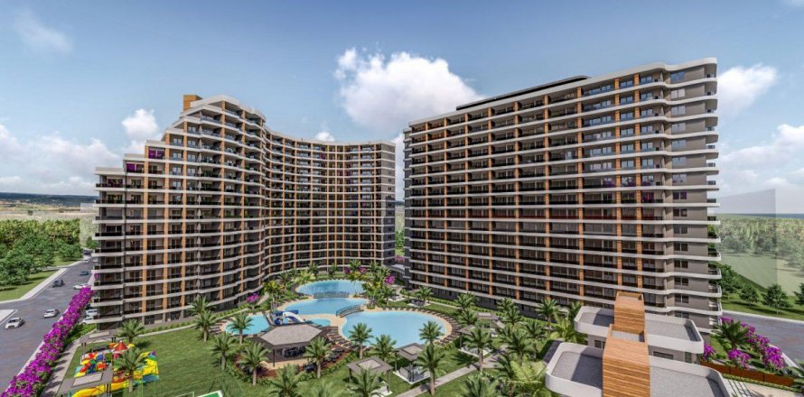 Commercial property  in Tomuk, Mersin, Turkey No. 180190