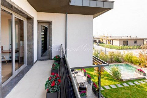 Продажа виллы  в Стамбуле, Турция 5+1, 271м2, №178970 – фото 8