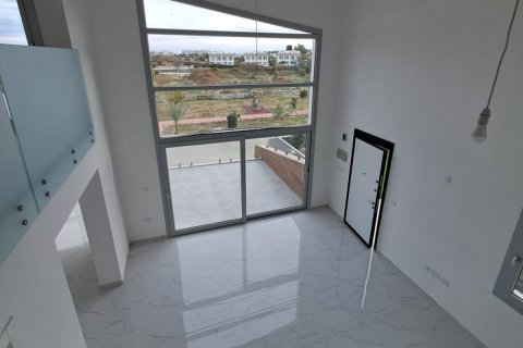 Apartment  in Alsancak, Girne, Northern Cyprus No. 211051