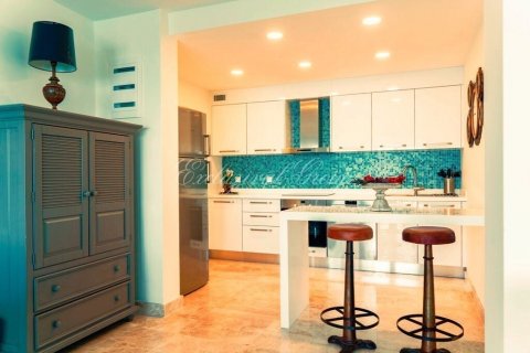 Villa for sale  in Bodrum, Mugla, Turkey, 4 bedrooms, 260m2, No. 178619 – photo 10