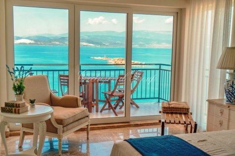 Villa for sale  in Bodrum, Mugla, Turkey, 4 bedrooms, 260m2, No. 178619 – photo 13