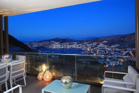 3+1 Villa i Bodrum, Mugla, Tyrkiet Nr. 178835 - 18