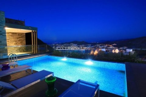 3+1 Villa i Bodrum, Mugla, Tyrkiet Nr. 178835 - 21