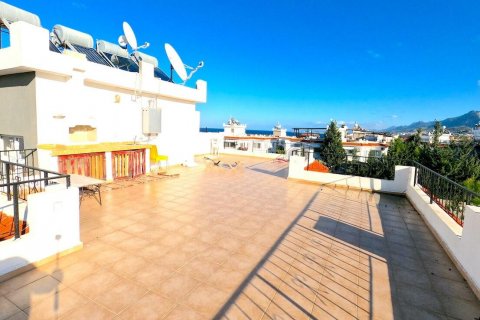 Apartment for sale  in Girne, Northern Cyprus, 3 bedrooms, No. 190712 – photo 4