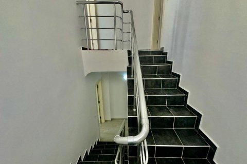 Продажа виллы в Махмутларе, Анталье, Турция 4 комн., 200м2, №206890 – фото 15