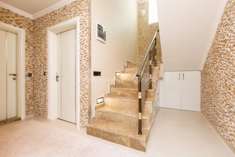 6+1 Villa i Kemer, Antalya, Turkiet Nr. 178712 - 23