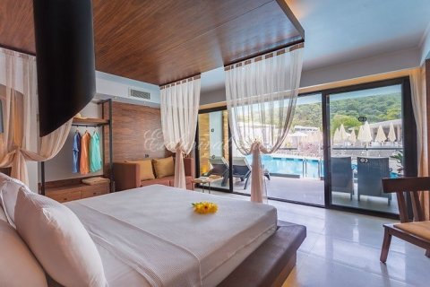 Ticari gayrimenkul   Fethiye, Muğla, Türkiye №179197 - 3