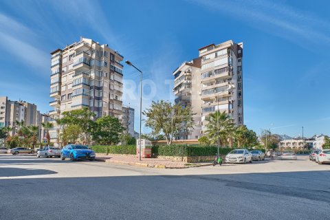 Lejlighed  i Konyaalti, Antalya, Tyrkiet Nr. 192208 - 3