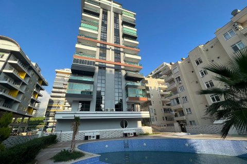 2+1 Lägenhet  i Mahmutlar, Antalya, Turkiet Nr. 165126