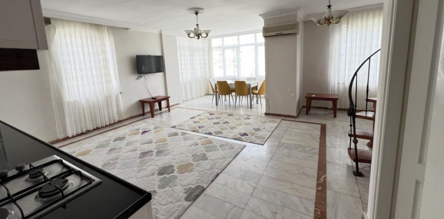 Lägenhet i Oba, Antalya, Turkiet Nr. 167044