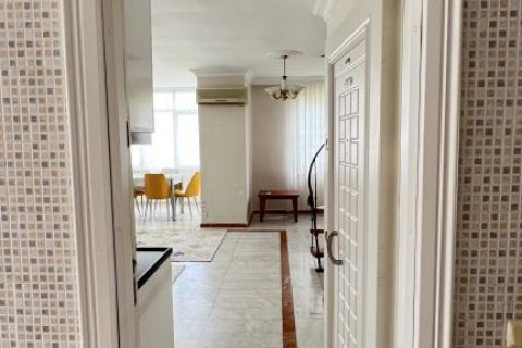 Lägenhet i Oba, Antalya, Turkiet Nr. 167044 - 2