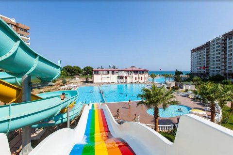 2+1 Lejlighed  i Mersin, Tyrkiet Nr. 174801 - 4