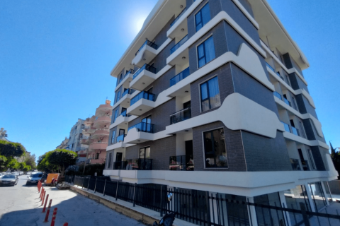 1+1 Apartment  in Alanya, Antalya, Turkey No. 175227