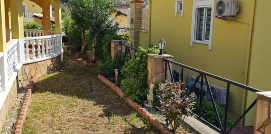 3+1 Villa in Alanya, Antalya, Turkey No. 172011