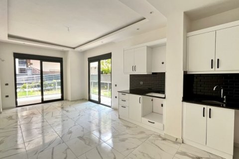 1+1 Lägenhet  i Alanya, Antalya, Turkiet Nr. 179835 - 3