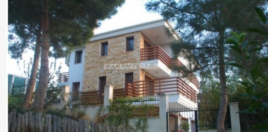 4+2 Villa  in Izmir, Türkei Nr. 178762