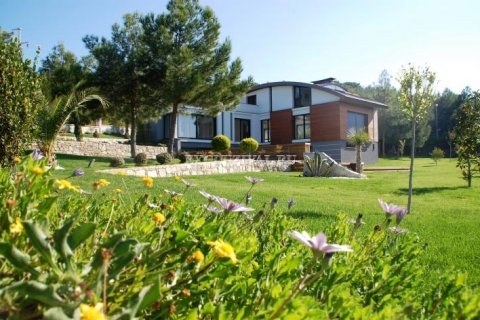 5+2 Villa  i Izmir, Tyrkia Nr. 178764 - 9