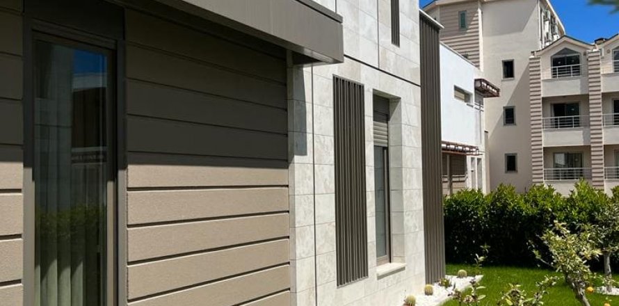 3+1 Villa  in Antalya, Turkey No. 170256