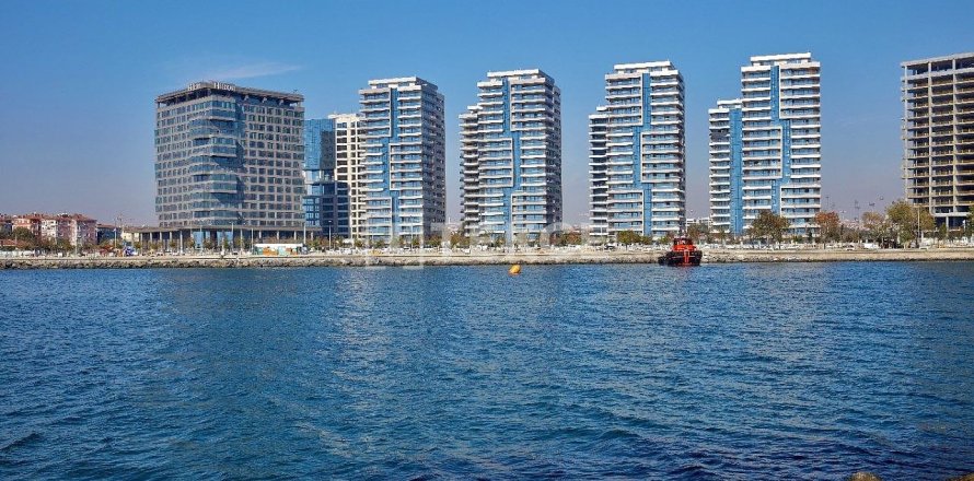 آپارتمان در  Istanbul ، ترکیه 5 خوابه ، 364 متر مربع.  شماره 45064