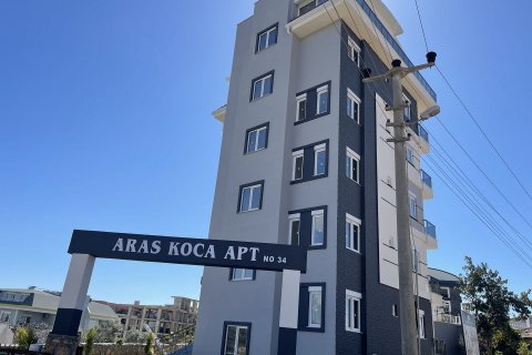 1+1 Apartment  in Avsallar, Antalya, Turkey No. 181025