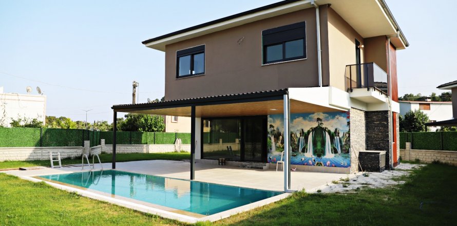 5+1 Villa  in Kemer, Antalya, Turkey No. 169974