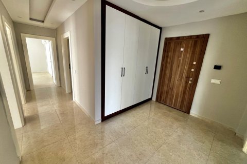 Apartment for sale in Oba, Antalya, Turkey, 150m2, No. 206822 – photo 11