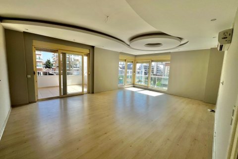 Apartment for sale in Oba, Antalya, Turkey, 150m2, No. 206822 – photo 16