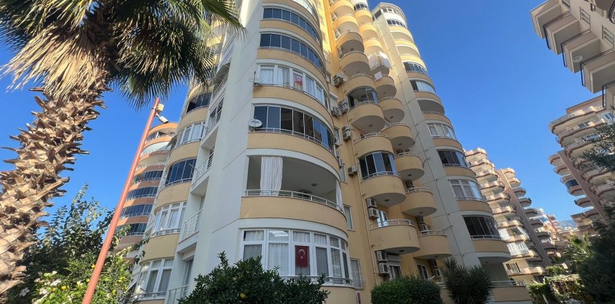 2+1 Apartment in Alanya, Antalya, Turkey No. 174244