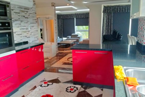 Продажа виллы в Аланье, Анталье, Турция 4 комн., 215м2, №166491 – фото 22