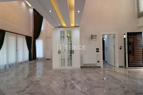 Villa for sale in Mezitli, Mersin, Turkey, 5 bedrooms, 220m2, No. 194051 – photo 14