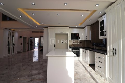 Villa for sale in Mezitli, Mersin, Turkey, 5 bedrooms, 220m2, No. 194051 – photo 15