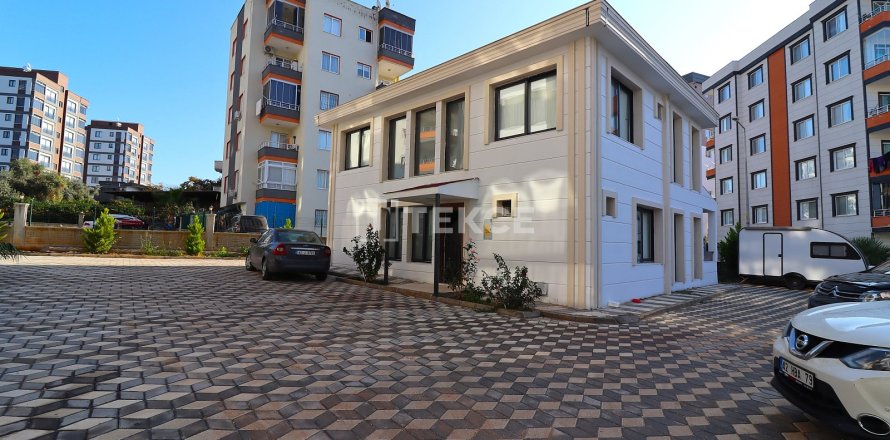5+1 Villa in Mezitli, Mersin, Turkey No. 194051