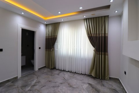 Villa for sale in Mezitli, Mersin, Turkey, 5 bedrooms, 220m2, No. 194051 – photo 22