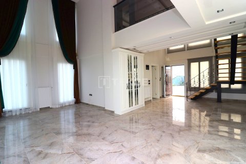 Villa for sale in Mezitli, Mersin, Turkey, 5 bedrooms, 220m2, No. 194051 – photo 11