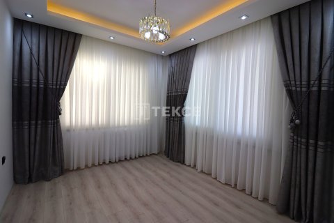 Villa for sale in Mezitli, Mersin, Turkey, 5 bedrooms, 220m2, No. 194051 – photo 23