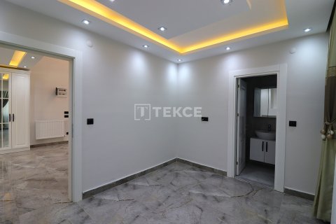 Villa for sale in Mezitli, Mersin, Turkey, 5 bedrooms, 220m2, No. 194051 – photo 25