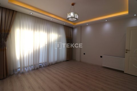 Villa for sale in Mezitli, Mersin, Turkey, 5 bedrooms, 220m2, No. 194051 – photo 18
