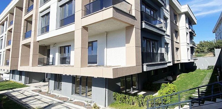 Квартира 4+2 в Стамбуле, Турция №172855