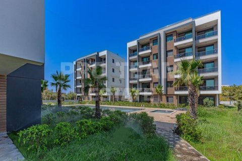 آپارتمان در Altintash،  Antalya ، ترکیه 70 متر مربع.  شماره 177528 - 3