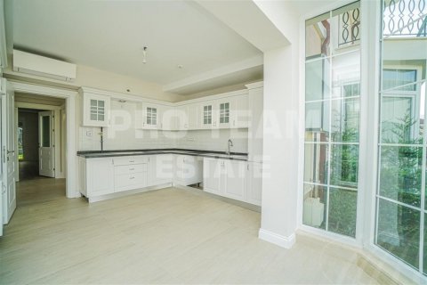Villa for sale  in Dosemealti, Antalya, Turkey, 200m2, No. 176125 – photo 19